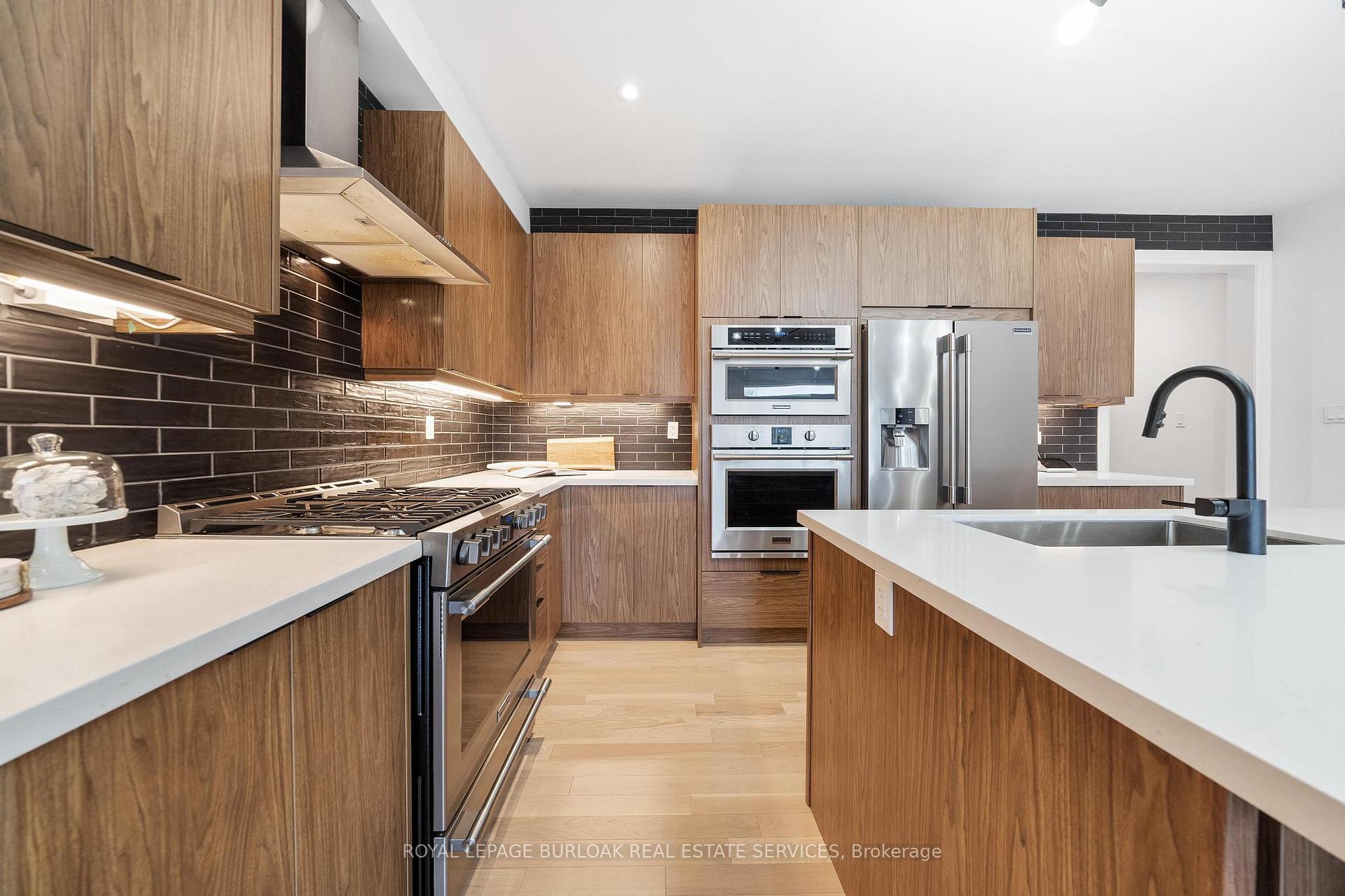 Photo 9 of 72 Melbourne Street, Hamilton, Kirkendall — HOMEH