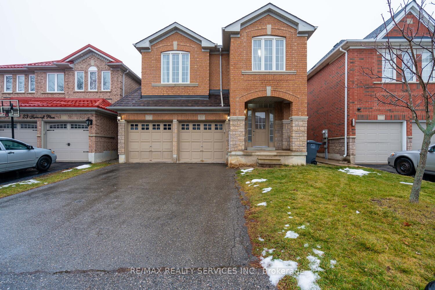 Front of 25 Ferncroft Place