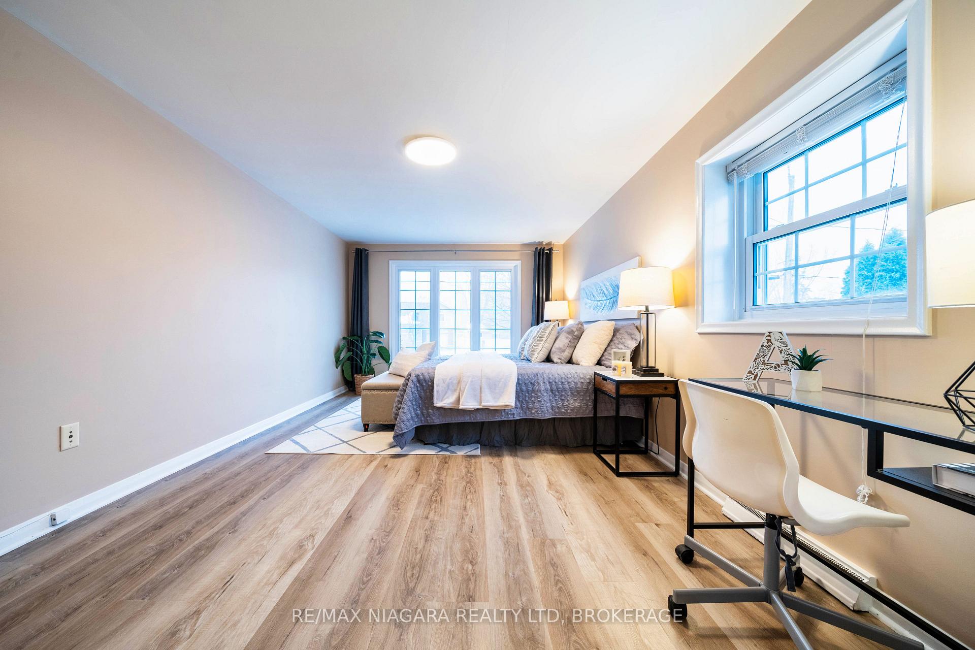 Photo 21 of 29 Elm Ridge Drive, St. Catharines, Glendale/Glenridge — HOMEH
