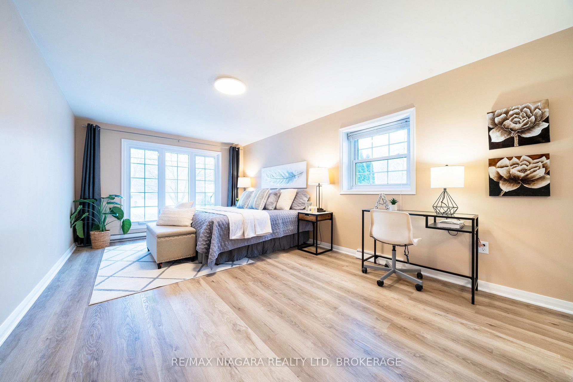 Photo 22 of 29 Elm Ridge Drive, St. Catharines, Glendale/Glenridge — HOMEH