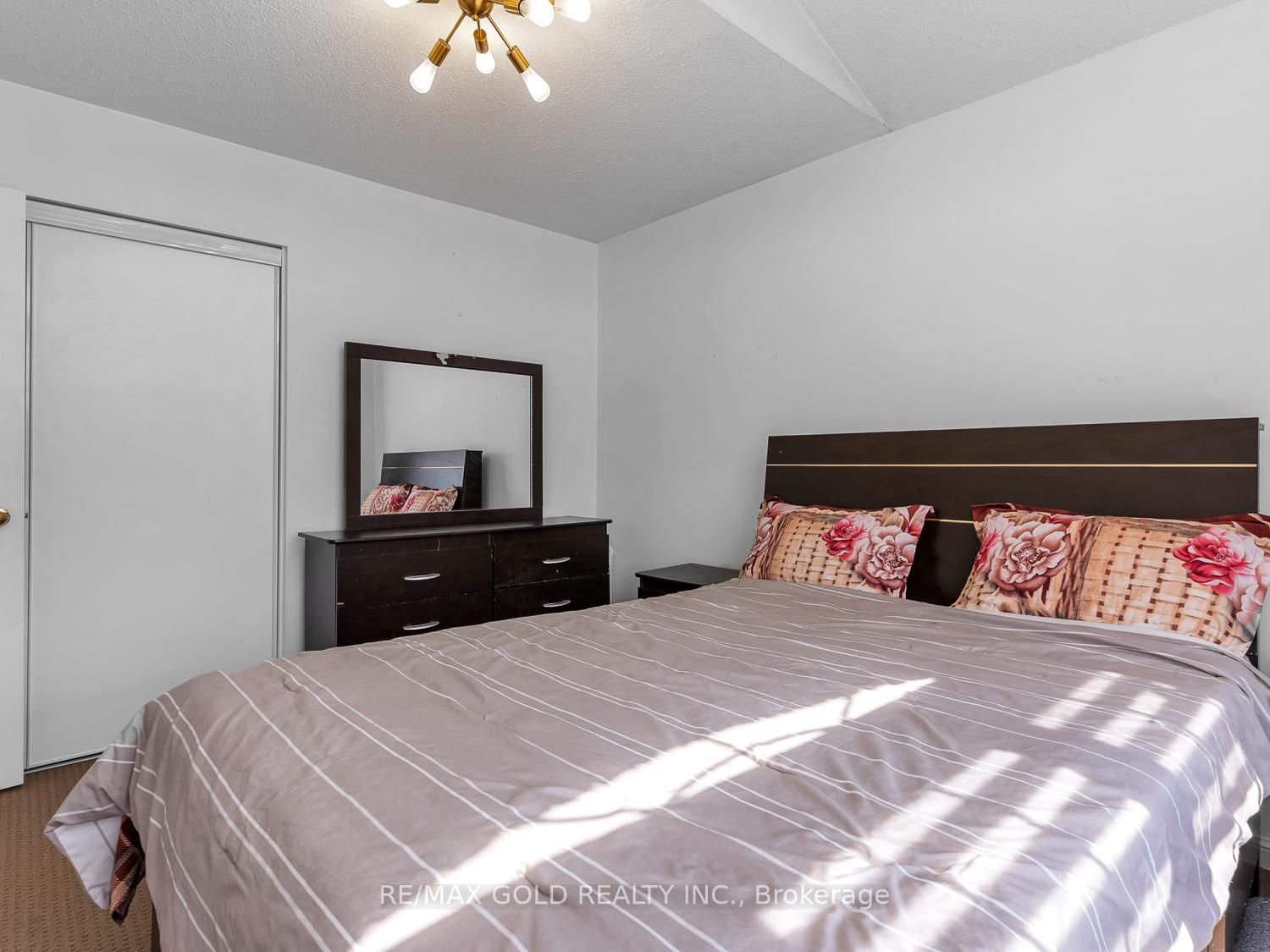 Photo 24 of 16 Balmy Way, Brampton, Vales of Castlemore — HOMEH