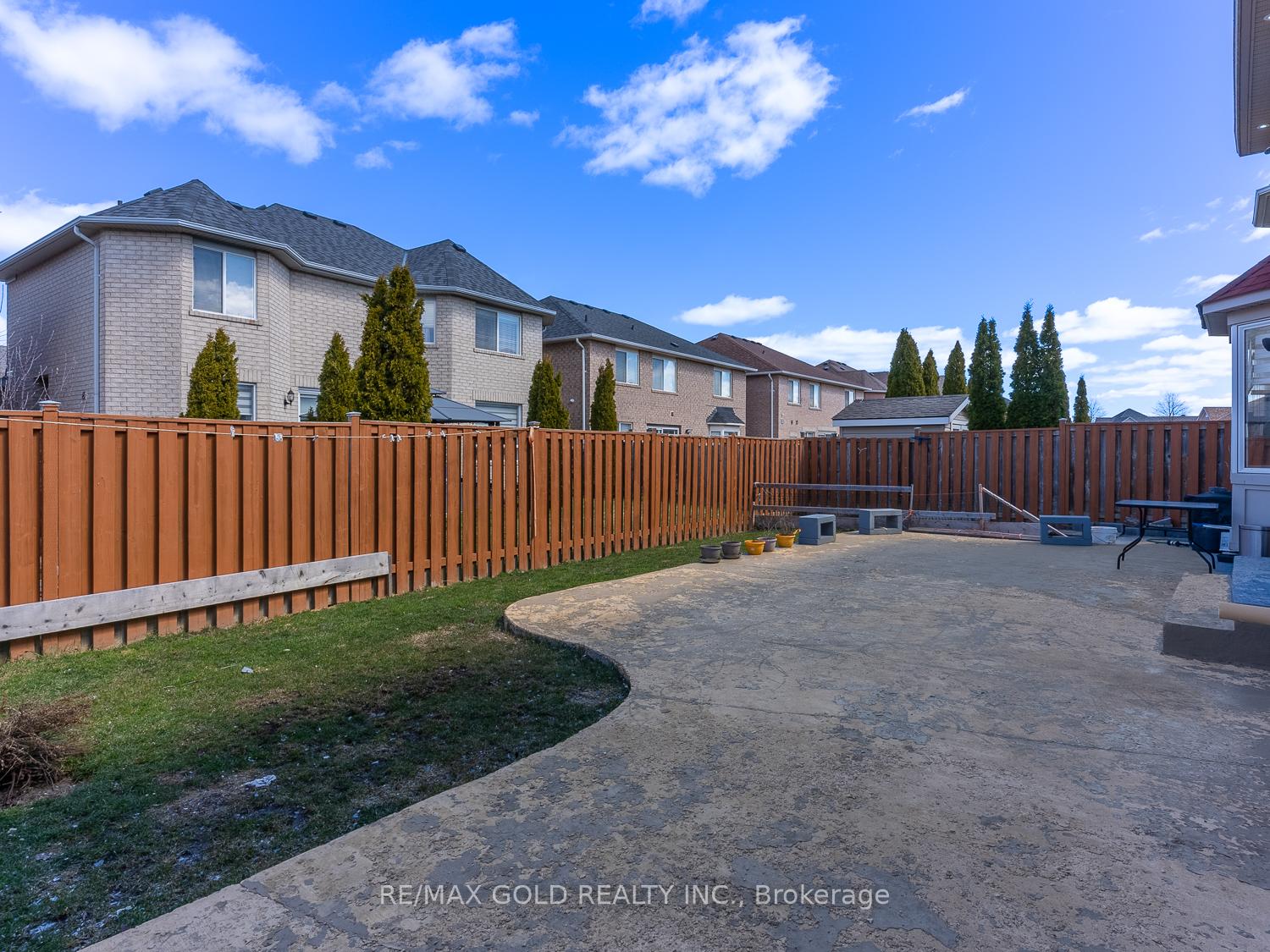 Photo 33 of 16 Balmy Way, Brampton, Vales of Castlemore — HOMEH