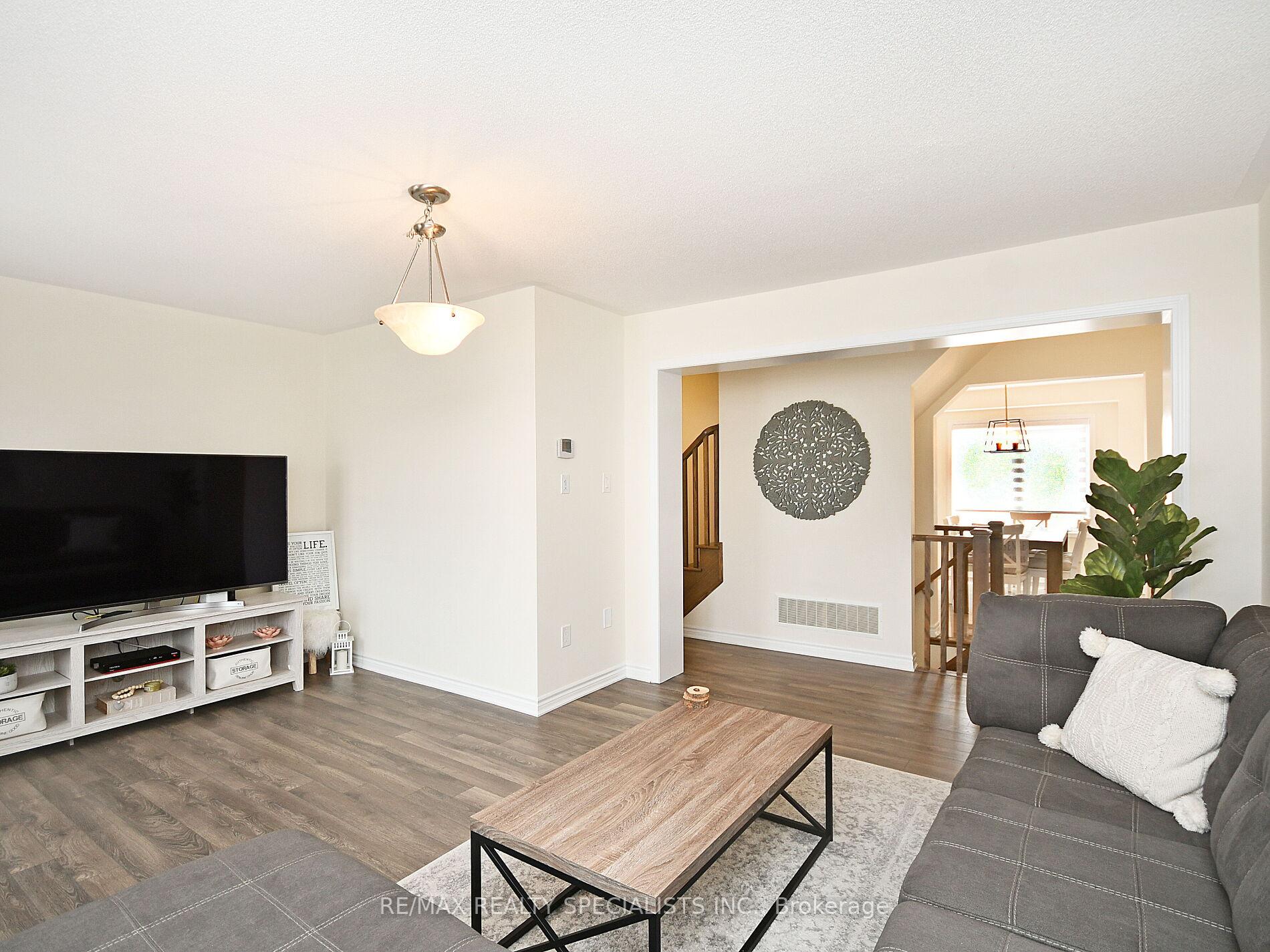 Photo 6 of 69 Stewardship Road, Brampton, Northwest Brampton — HOMEH