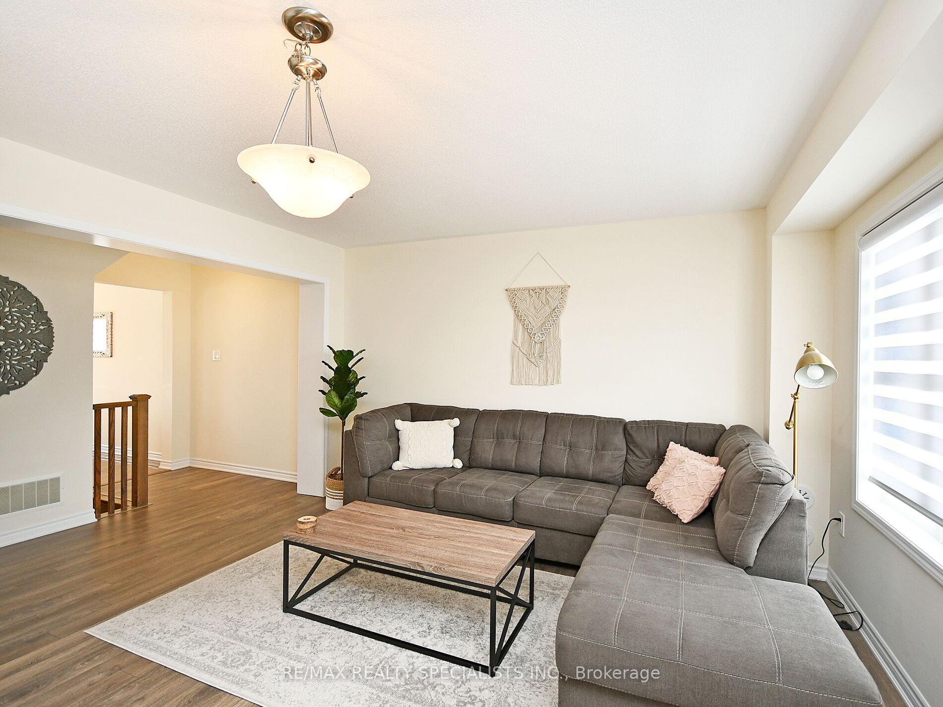 Photo 8 of 69 Stewardship Road, Brampton, Northwest Brampton — HOMEH