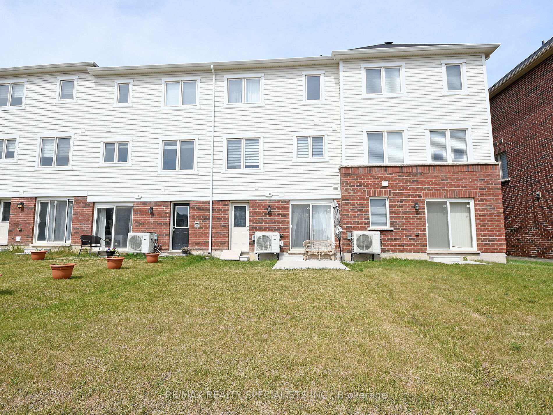 Photo 29 of 69 Stewardship Road, Brampton, Northwest Brampton — HOMEH