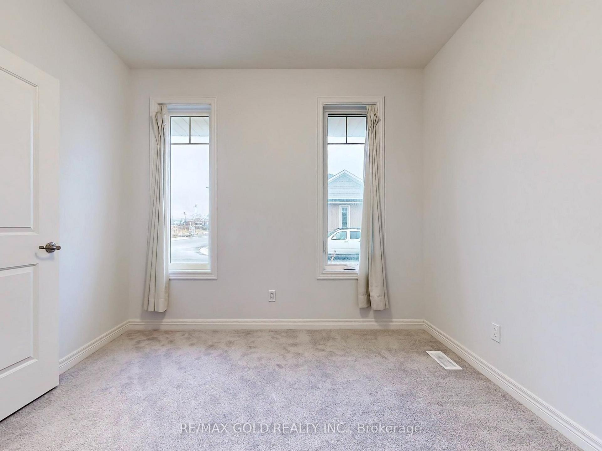 Photo 19 of 16 Noah Common, St. Catharines, Oakdale — HOMEH