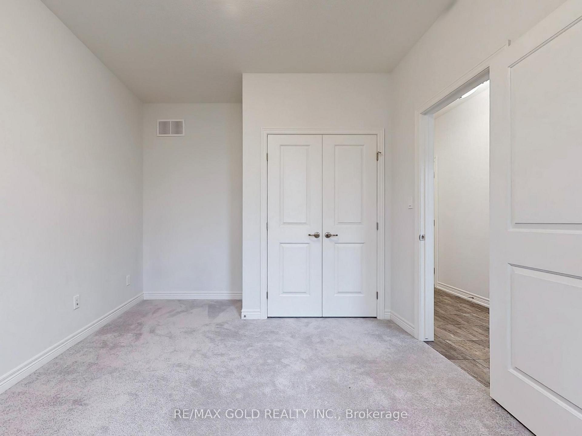 Photo 20 of 16 Noah Common, St. Catharines, Oakdale — HOMEH