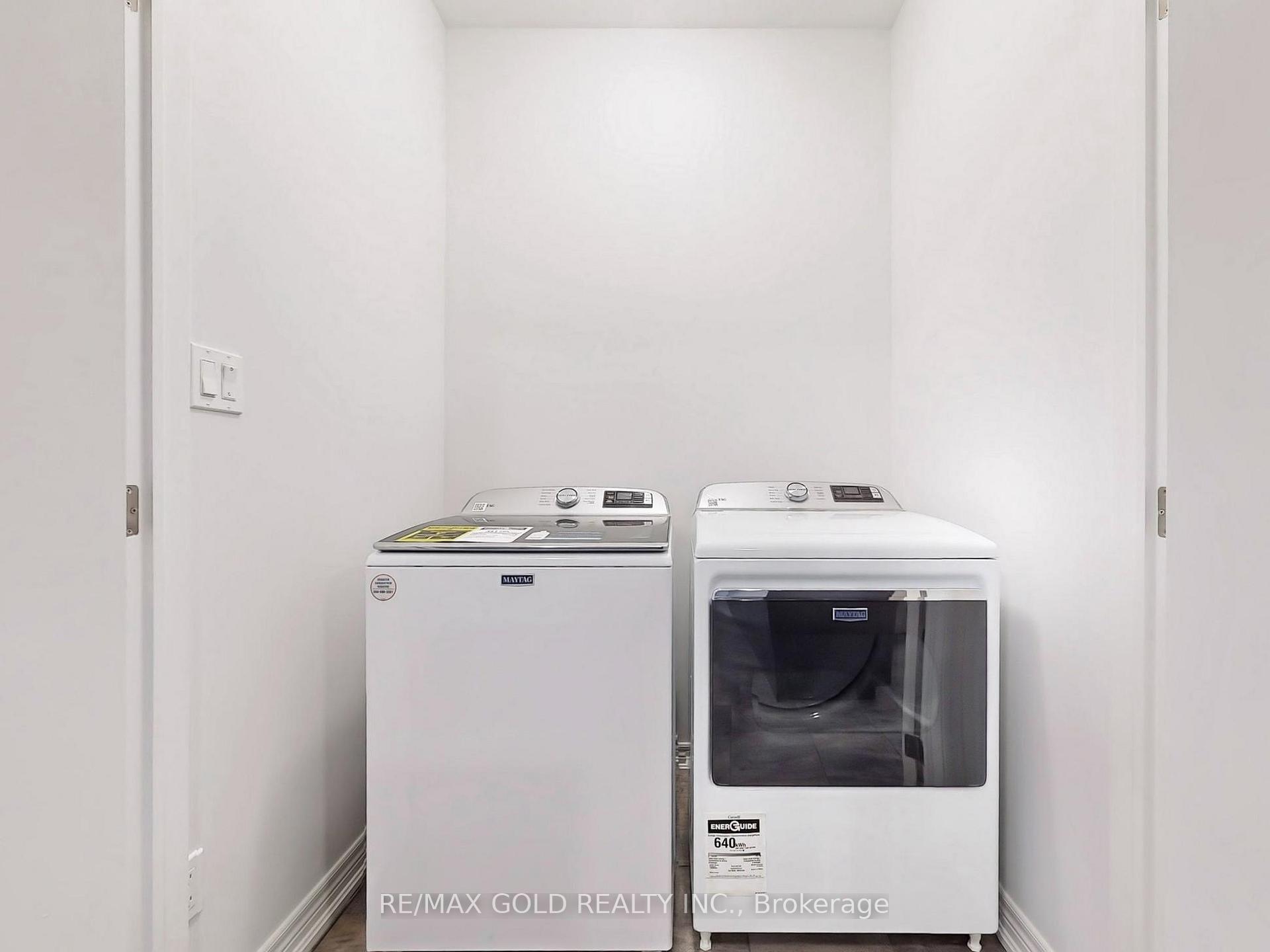 Photo 23 of 16 Noah Common, St. Catharines, Oakdale — HOMEH