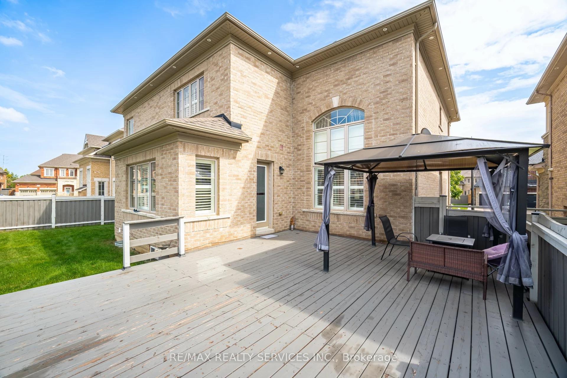 Photo 17 of 4 Hagerman Road, Brampton, Toronto Gore Rural Estate — HOMEH