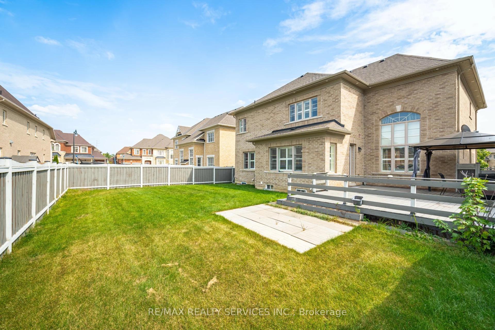 Photo 18 of 4 Hagerman Road, Brampton, Toronto Gore Rural Estate — HOMEH