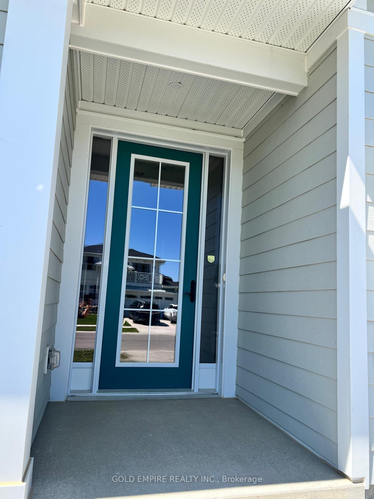 Photo 11 of 421 Breakwater Boulevard, Central Elgin, Rural Central Elgin — HOMEH