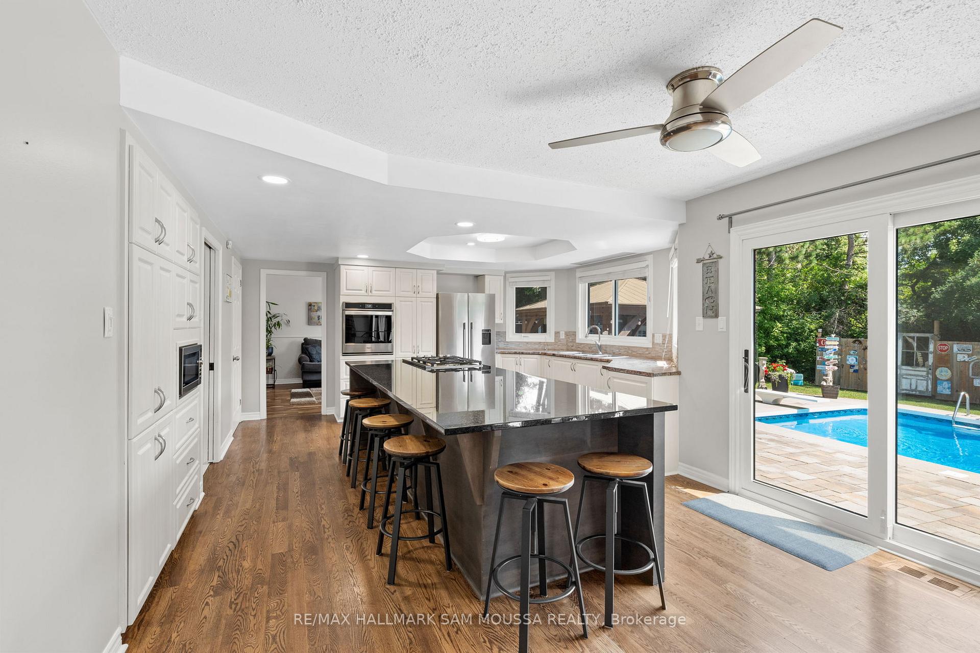 Photo 8 of 97 Thare Crescent, Ottawa, Barrhaven - Knollsbrook — HOMEH