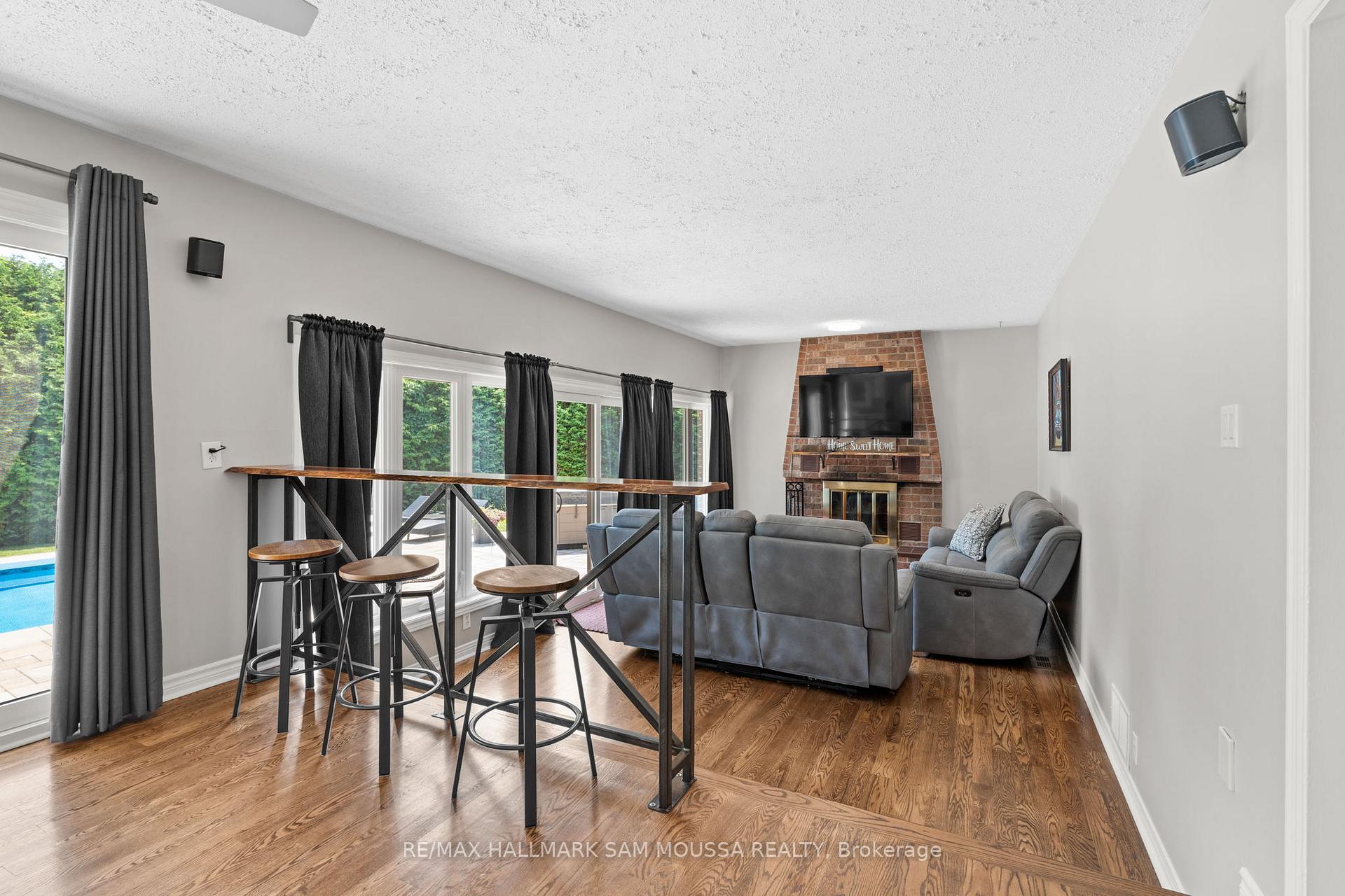 Photo 9 of 97 Thare Crescent, Ottawa, Barrhaven - Knollsbrook — HOMEH