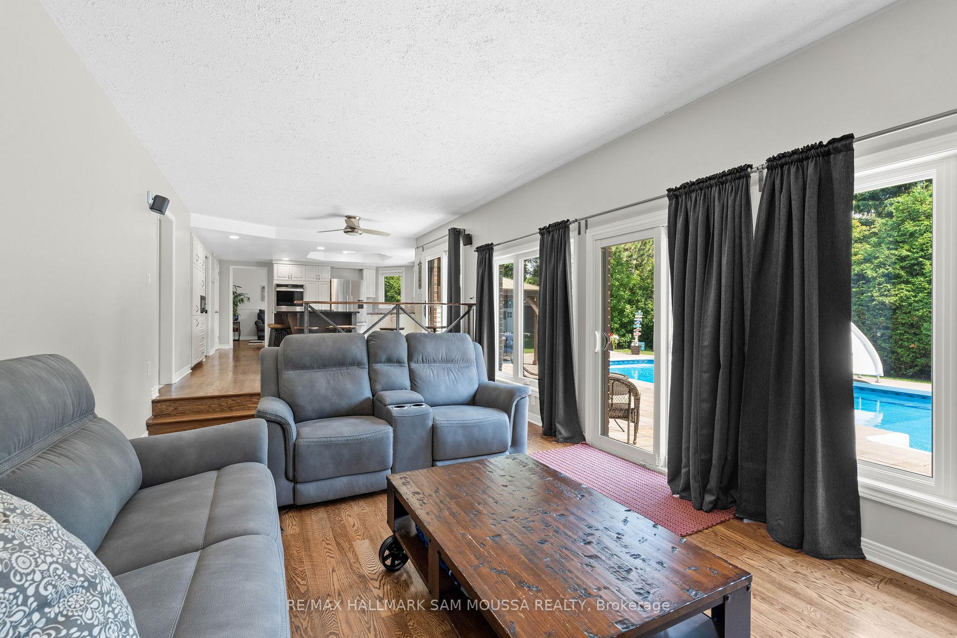Photo 12 of 97 Thare Crescent, Ottawa, Barrhaven - Knollsbrook — HOMEH