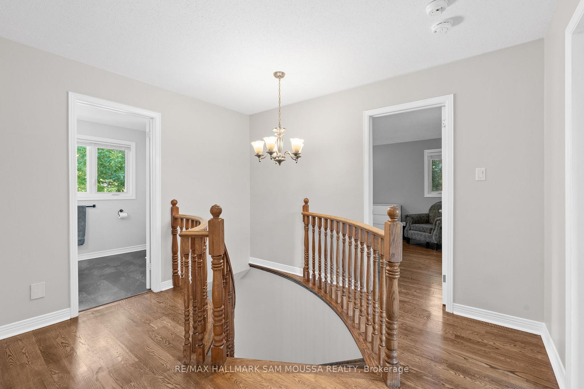 Photo 17 of 97 Thare Crescent, Ottawa, Barrhaven - Knollsbrook — HOMEH