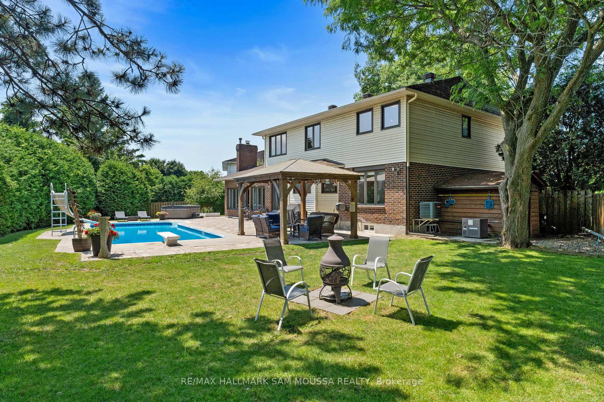 Photo 42 of 97 Thare Crescent, Ottawa, Barrhaven - Knollsbrook — HOMEH