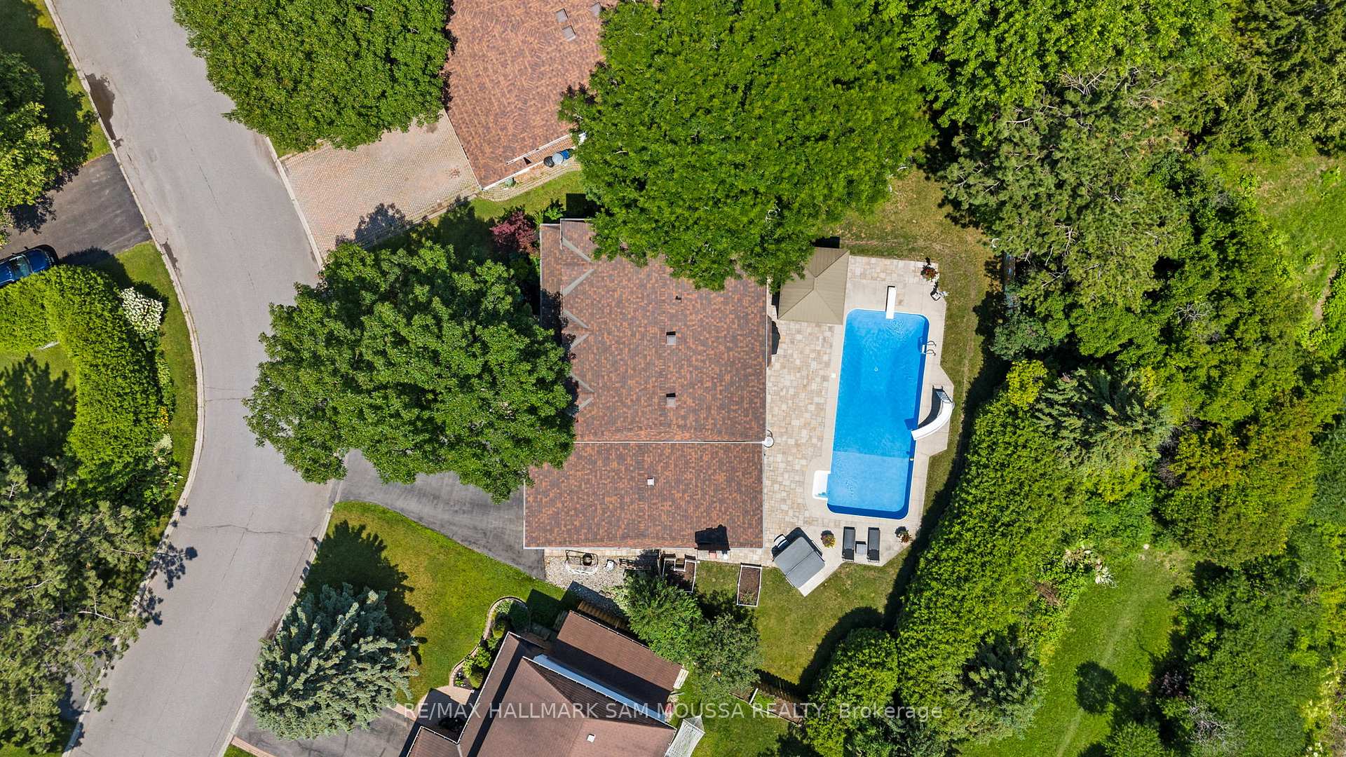 Photo 44 of 97 Thare Crescent, Ottawa, Barrhaven - Knollsbrook — HOMEH