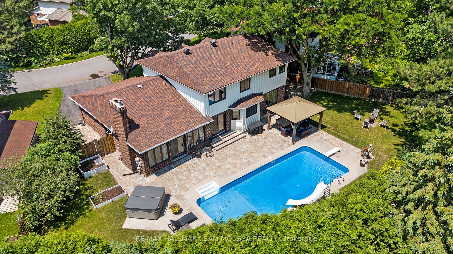 Photo 45 of 97 Thare Crescent, Ottawa, Barrhaven - Knollsbrook — HOMEH