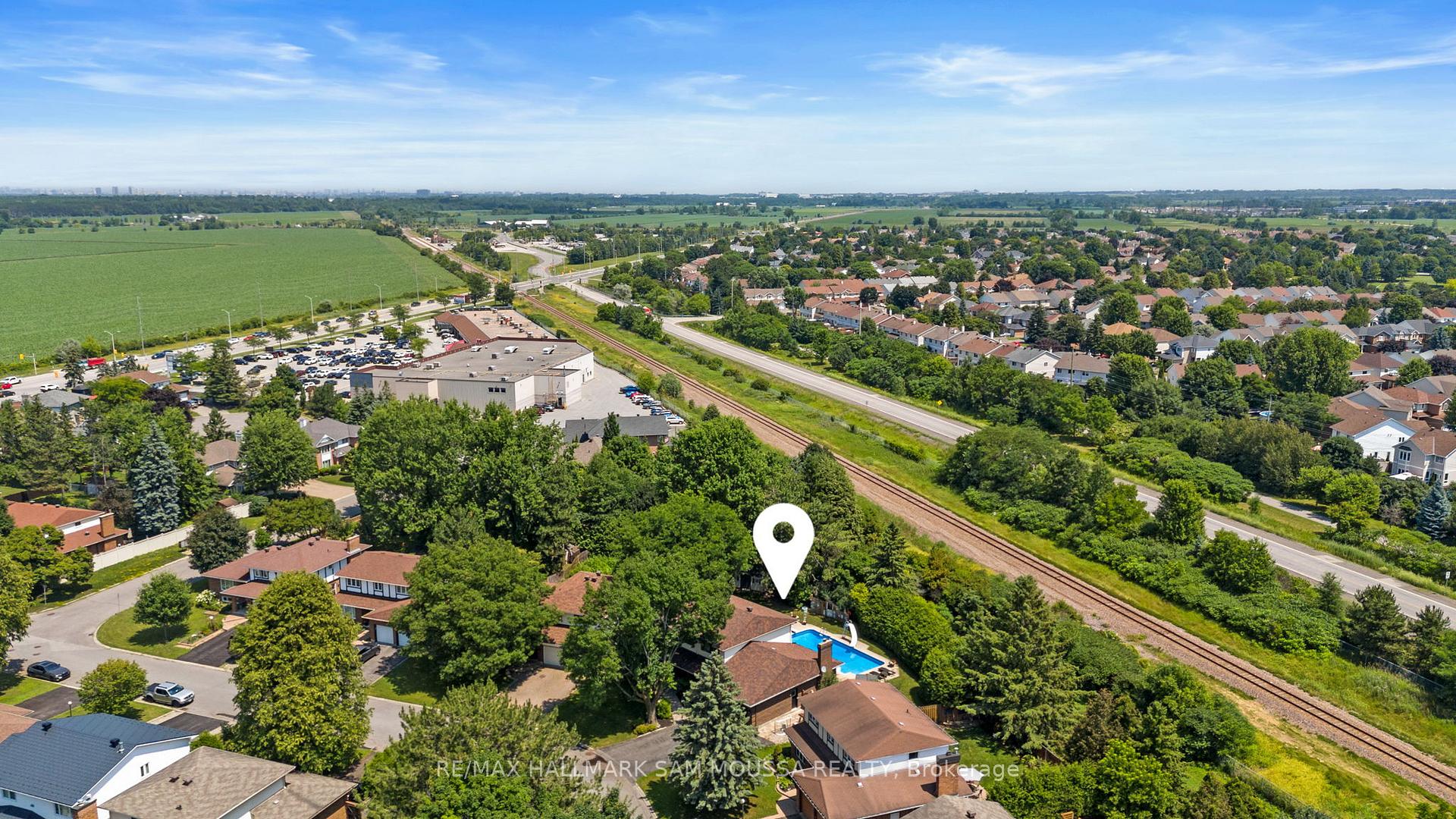 Photo 46 of 97 Thare Crescent, Ottawa, Barrhaven - Knollsbrook — HOMEH