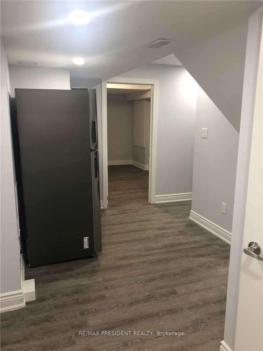 Photo 8 of Unit Bsmt, 85 Amaranth Crescent, Brampton, Northwest Sandalwood Parkway — HOMEH