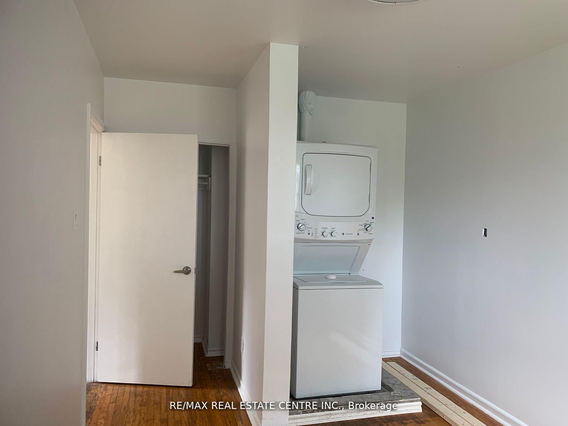 Photo 14 of Unit Upper, 23 Avondale Boulevard, Brampton, Avondale — HOMEH