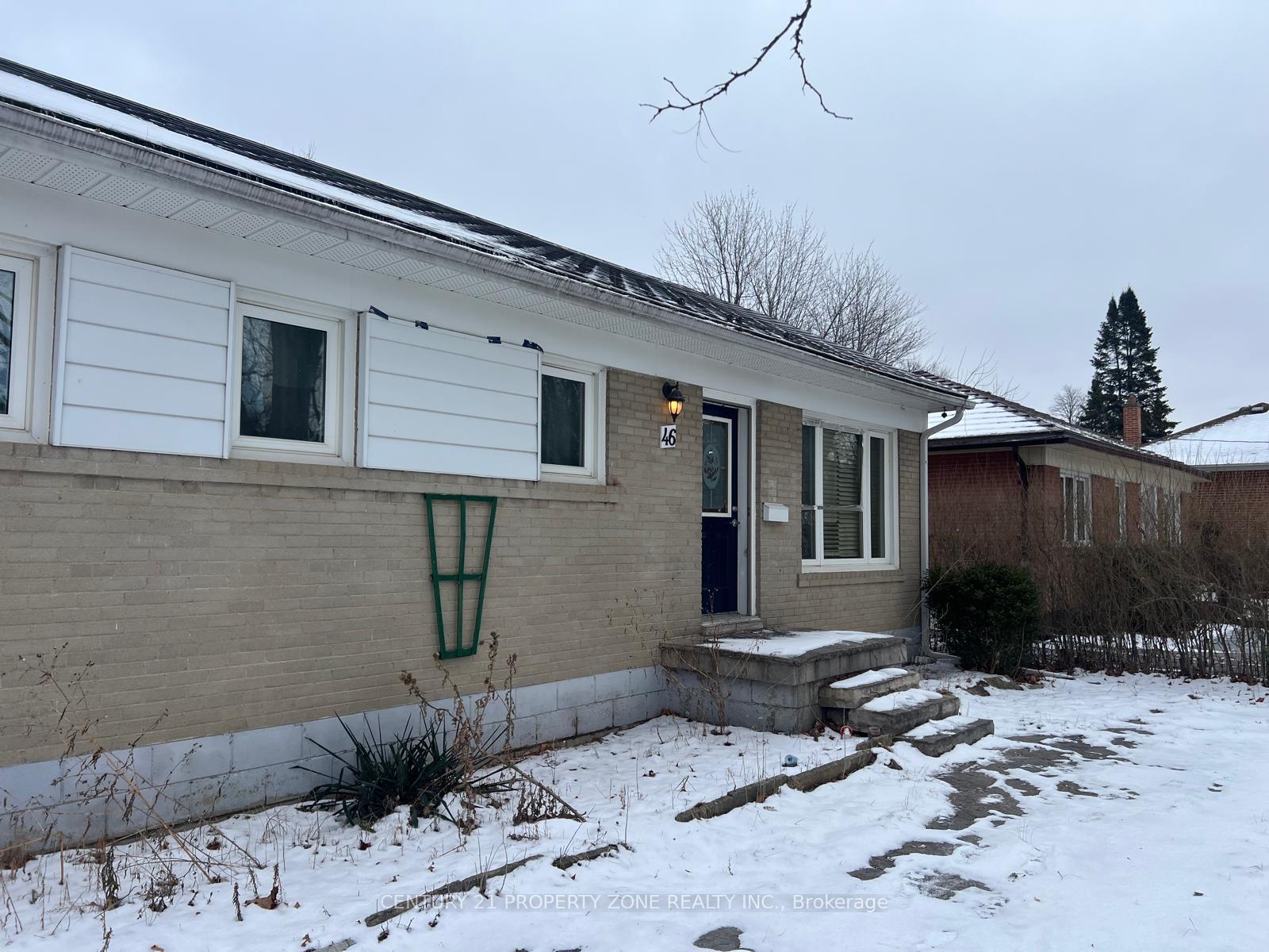 Photo 1 of 46 Fairglen Avenue, Brampton, Brampton West — HOMEH