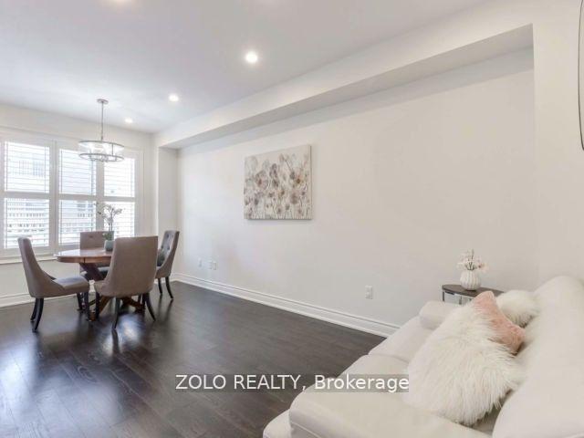 Photo 8 of 10 Brushwood Drive, Brampton, Bram West — HOMEH