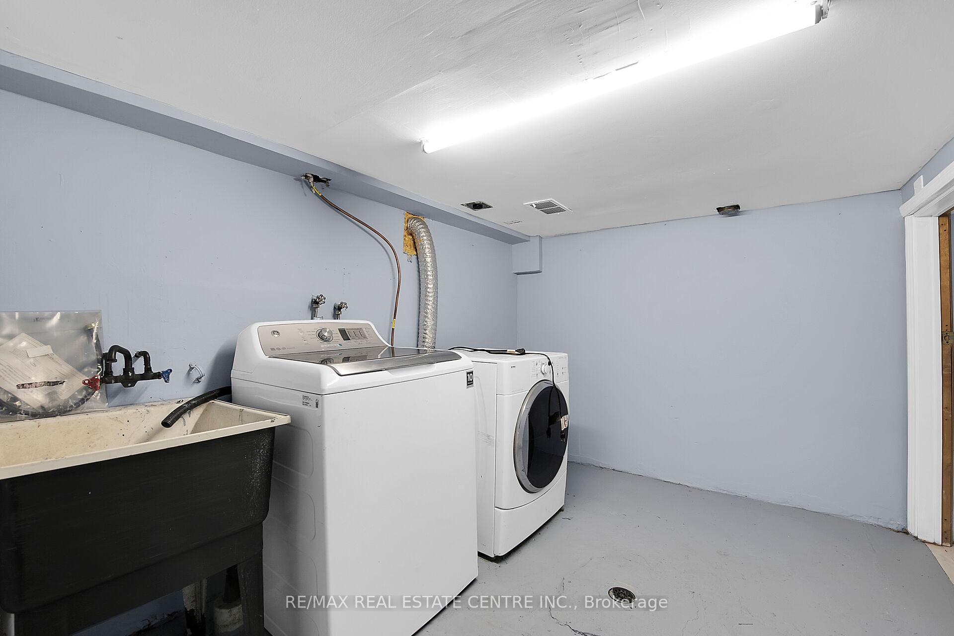 Photo 33 of 20 Keith Street, Hamilton, Industrial Sector — HOMEH