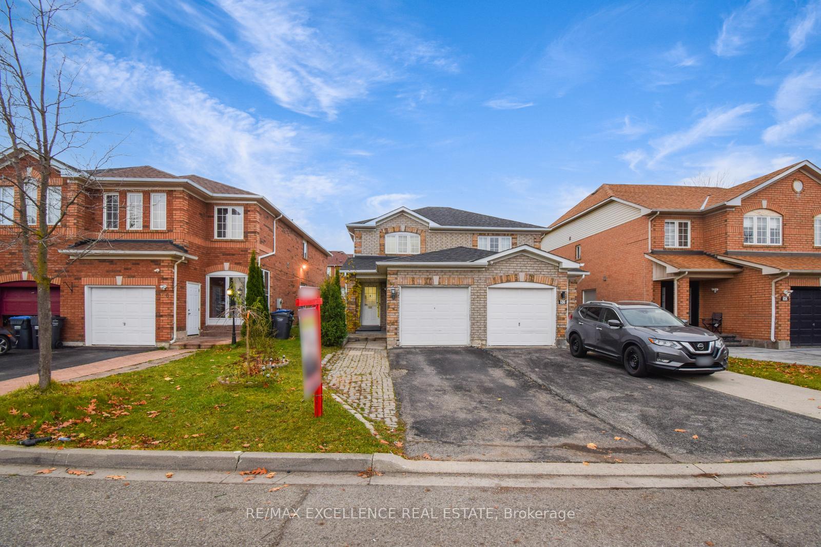 Photo 1 of 54 Whiteface Crescent, Brampton, Fletcher's Meadow — HOMEH