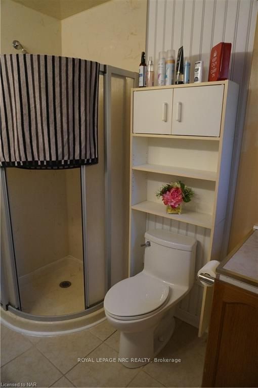 Photo 6 of 62 Cecil Street, St. Catharines, Lakeport — HOMEH