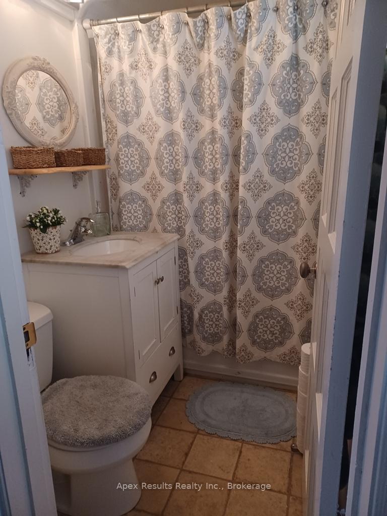 Photo 9 of 111 Stroud Road, Hamilton, Ainslie Wood — HOMEH