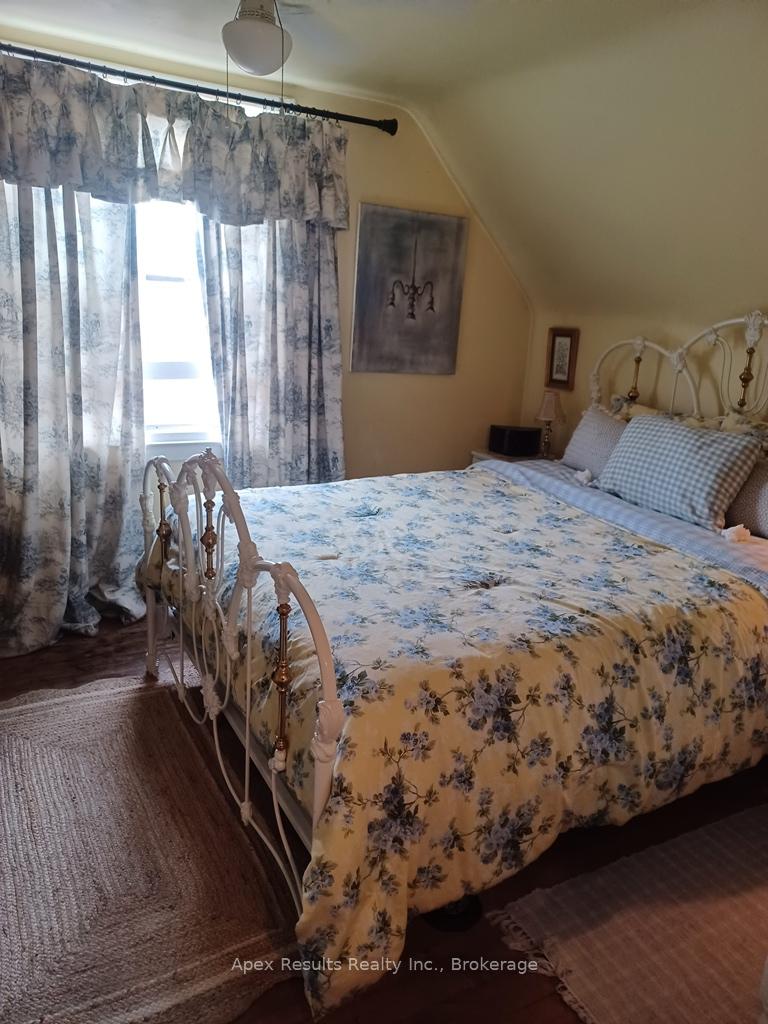 Photo 11 of 111 Stroud Road, Hamilton, Ainslie Wood — HOMEH