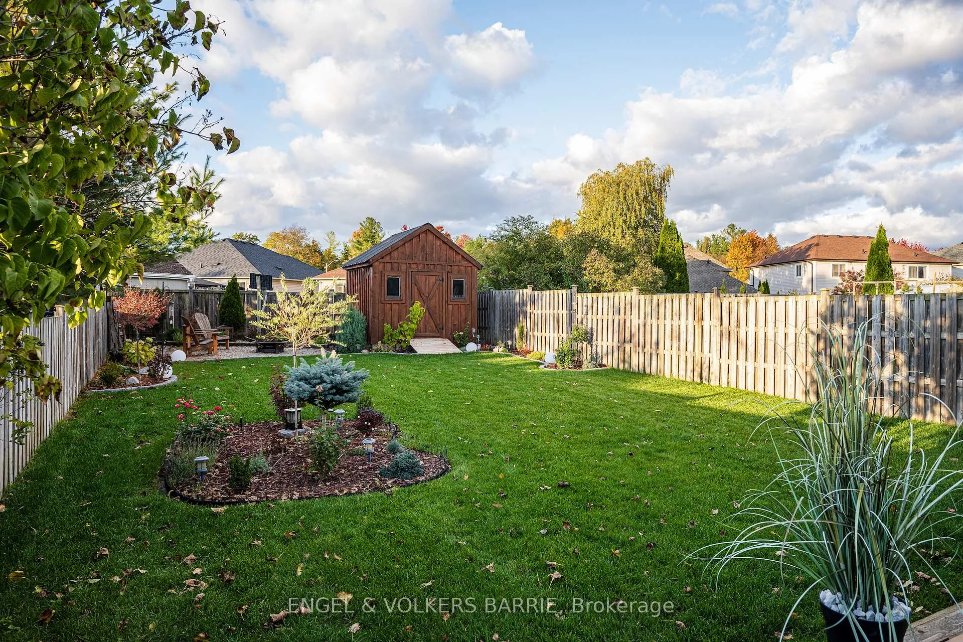 Photo 5 of 12 Truax Crescent, Essa, Angus — HOMEH