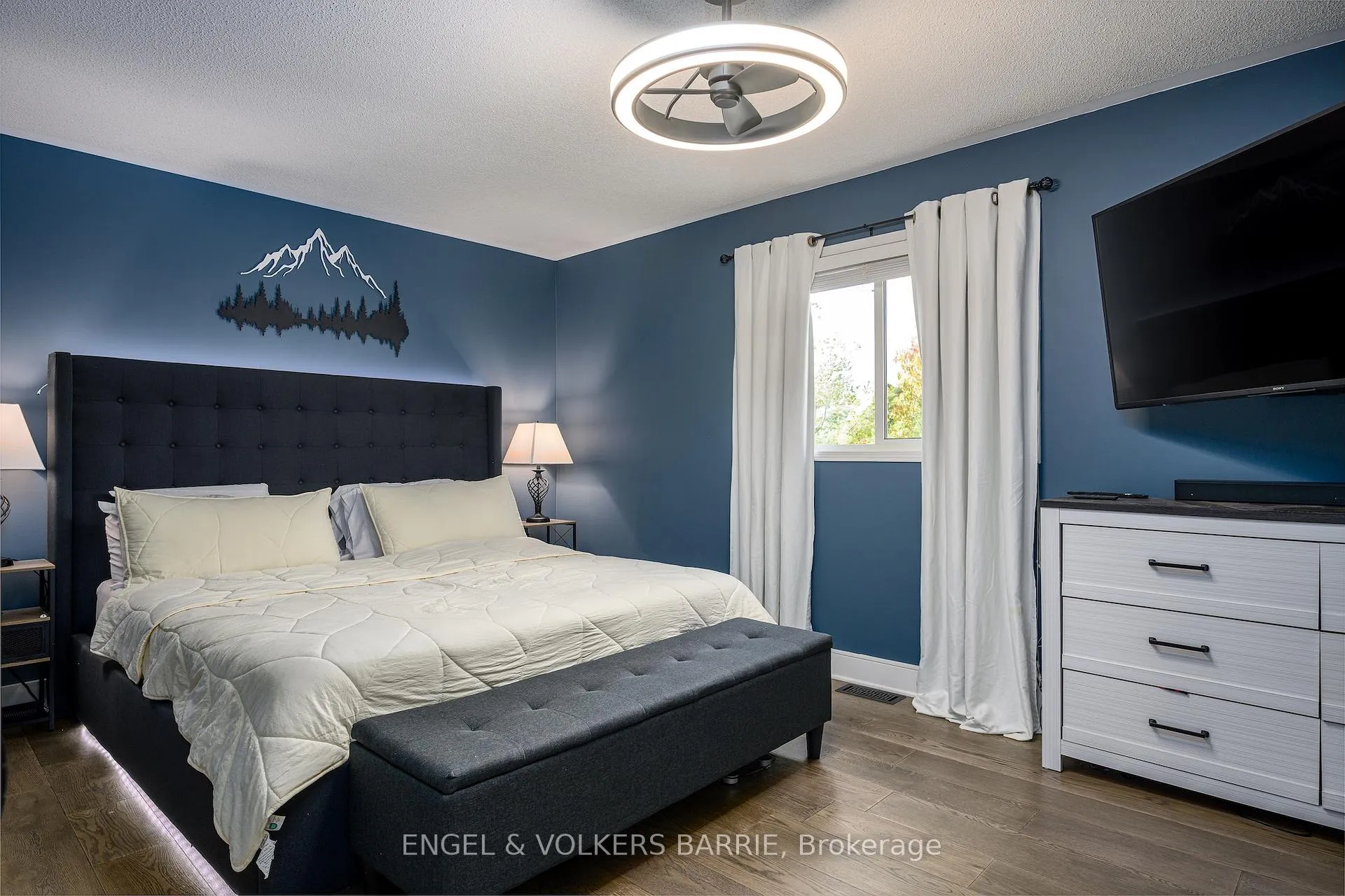 Photo 18 of 12 Truax Crescent, Essa, Angus — HOMEH