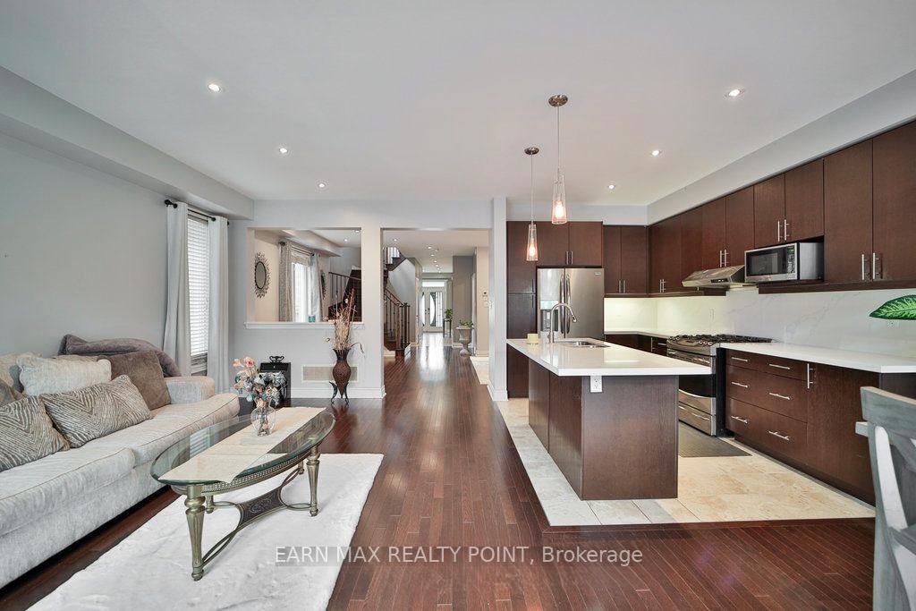 Photo 6 of Unit (UPPER), 64 Andretti Crescent, Brampton, Credit Valley — HOMEH