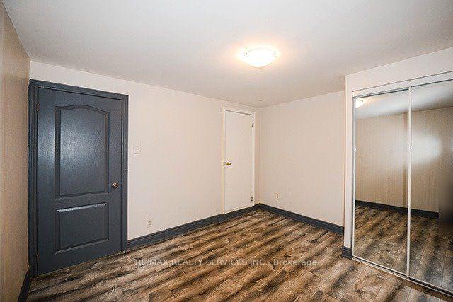 Photo 10 of 47 Horne Drive, Brampton, Brampton North — HOMEH