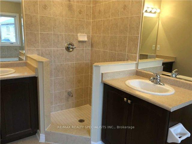 Photo 10 of 21 Military Crescent, Brampton, Northwest Brampton — HOMEH