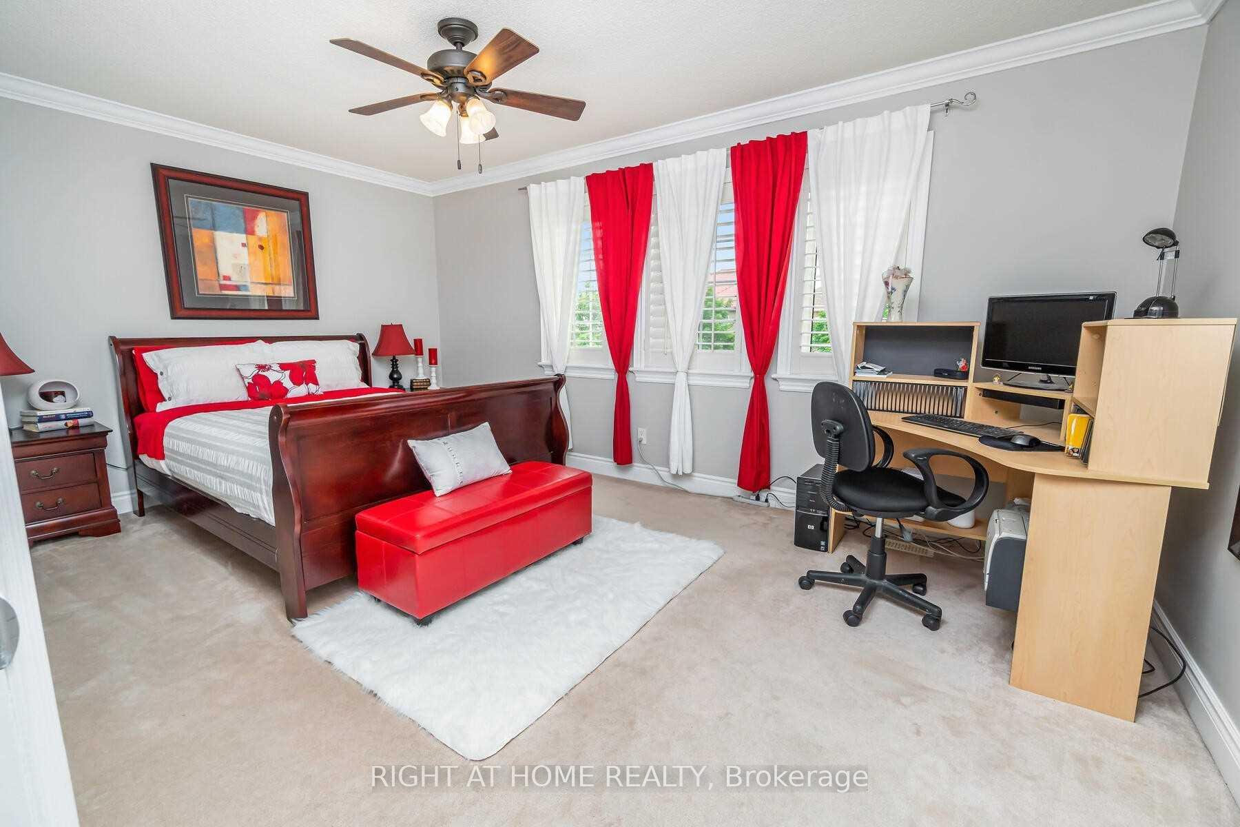 Photo 21 of 44 Echoridge Drive, Brampton, Northwest Brampton — HOMEH