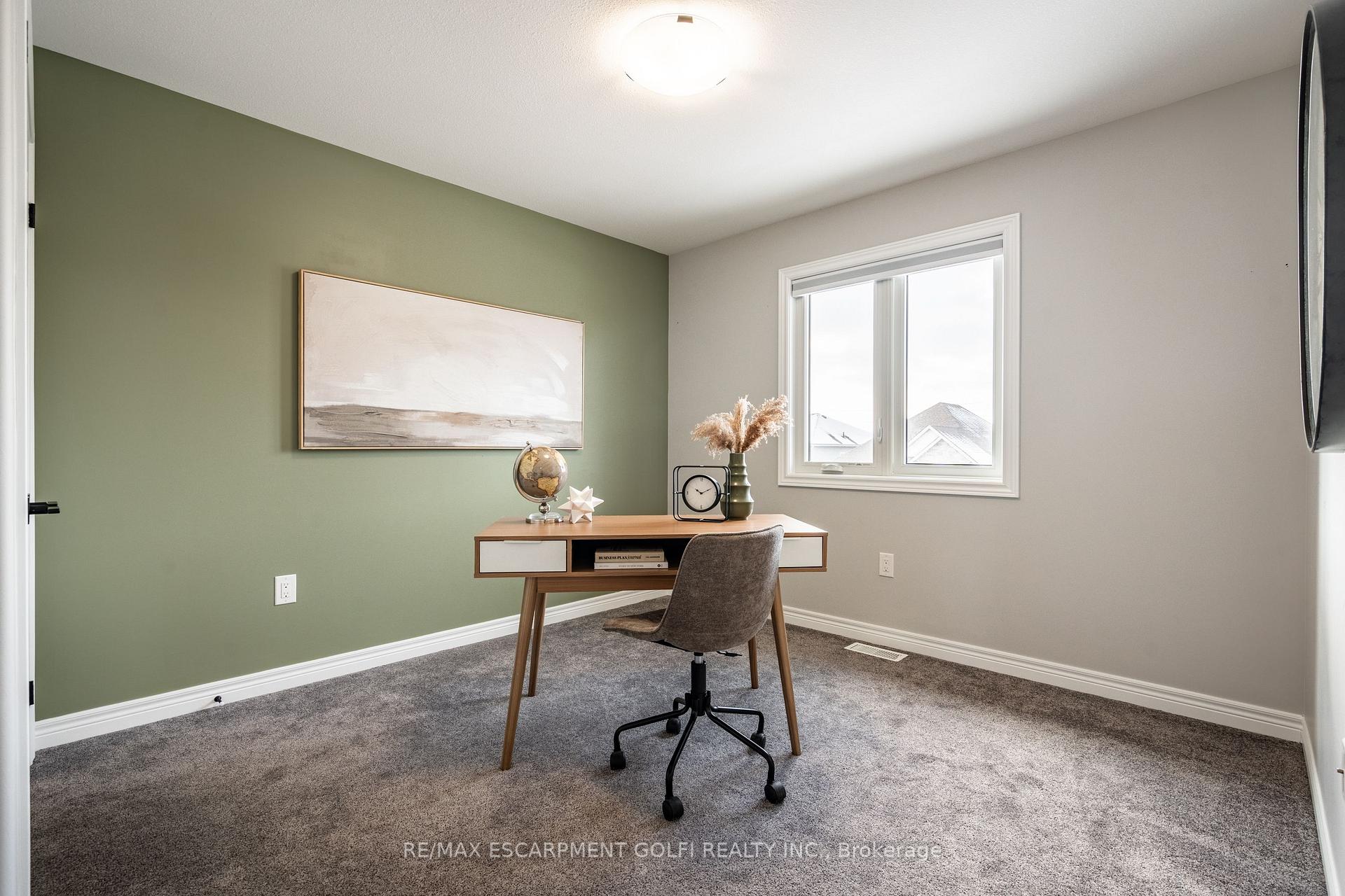 Photo 19 of 48 Berkshire Drive, St. Catharines, Carlton/Bunting — HOMEH