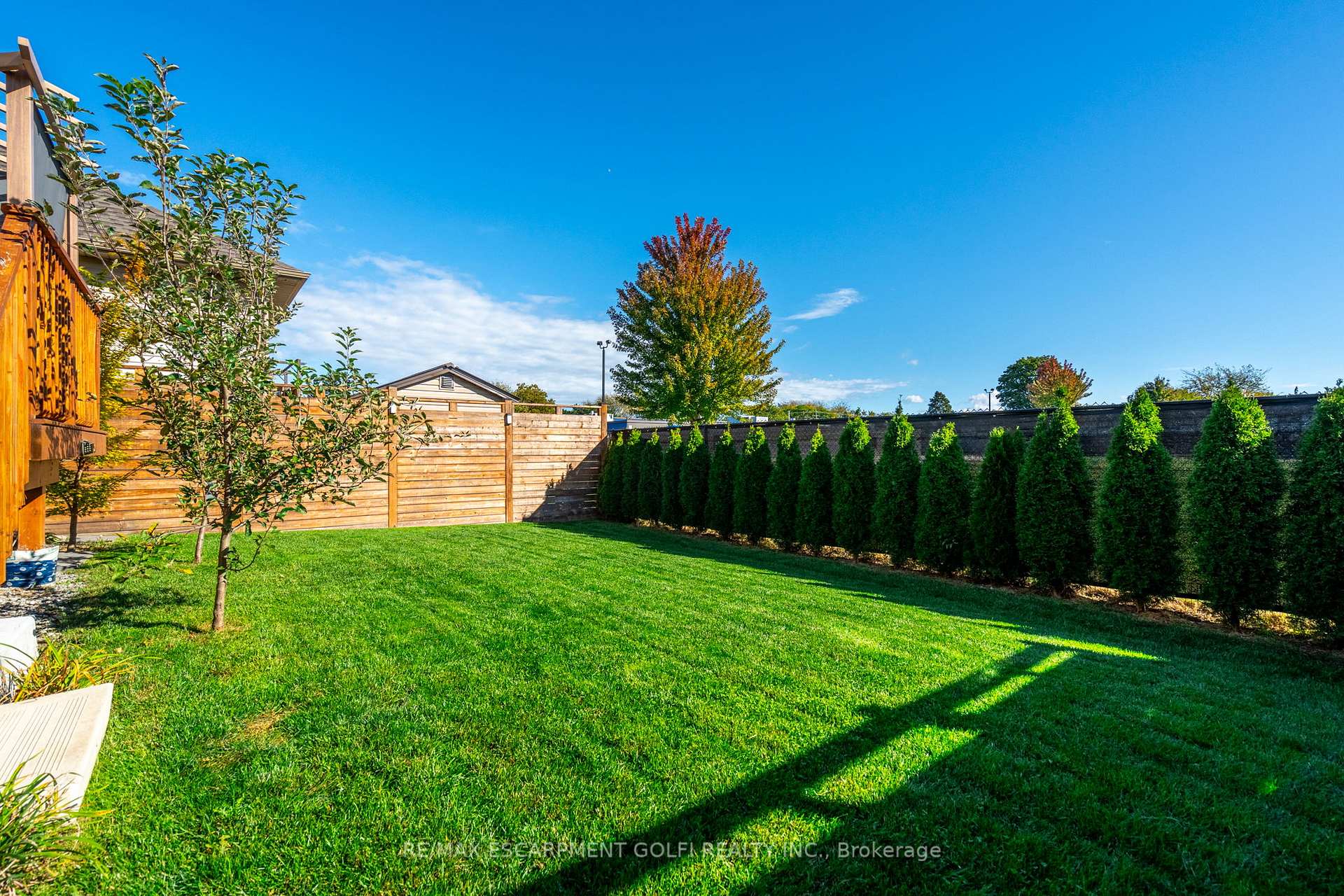 Photo 34 of 48 Berkshire Drive, St. Catharines, Carlton/Bunting — HOMEH