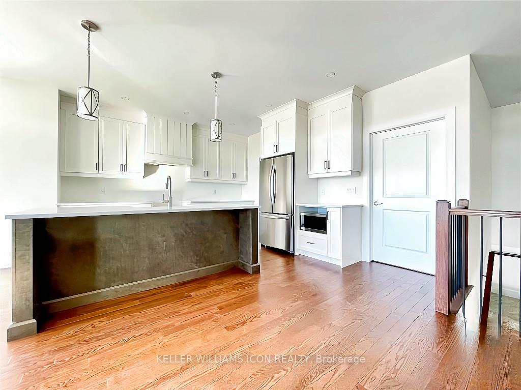Photo 8 of 754 Meadowridge Circle, Ottawa, Carp — HOMEH