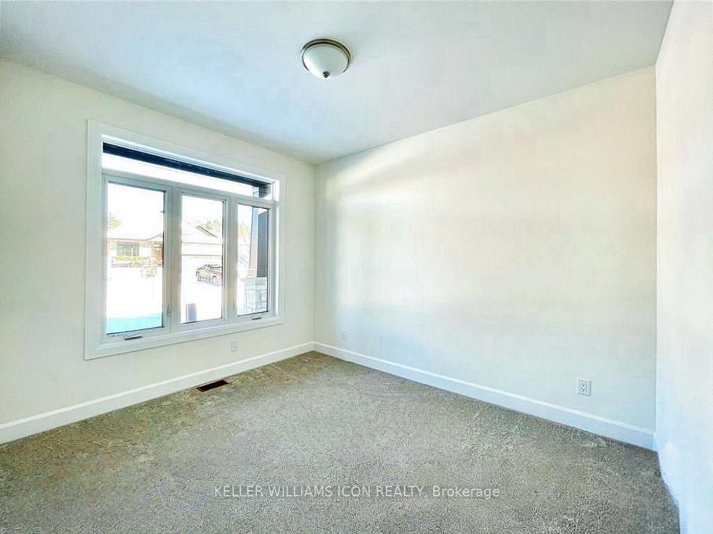 Photo 10 of 754 Meadowridge Circle, Ottawa, Carp — HOMEH