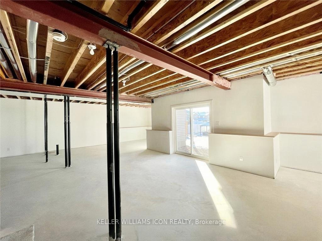 Photo 25 of 754 Meadowridge Circle, Ottawa, Carp — HOMEH