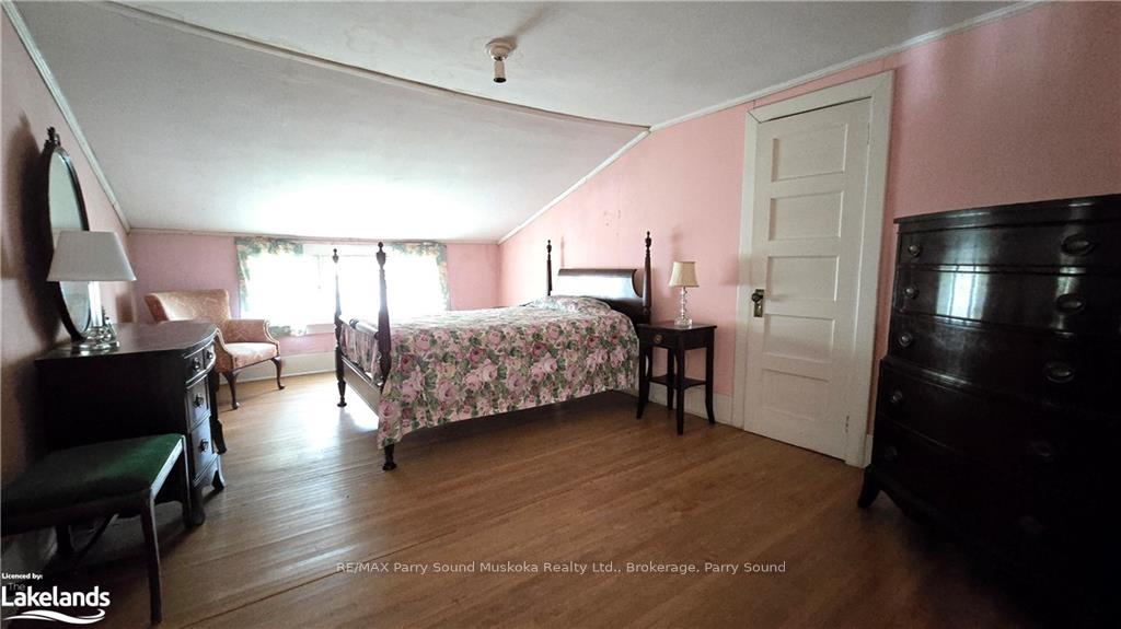 Photo 16 of 155 Huston St Street, Burk's Falls — HOMEH