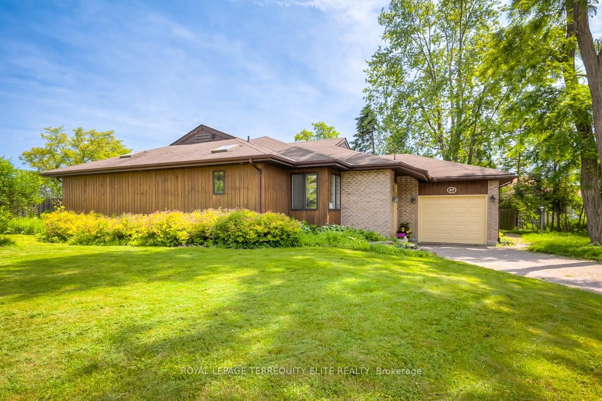 Photo 7 of 40 Ontoro Boulevard, Ajax, South East — HOMEH