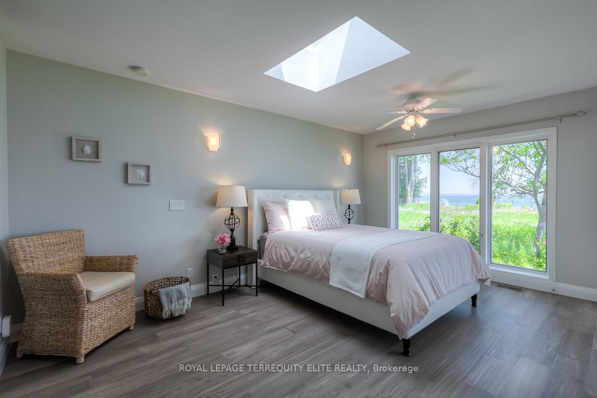 Photo 16 of 40 Ontoro Boulevard, Ajax, South East — HOMEH