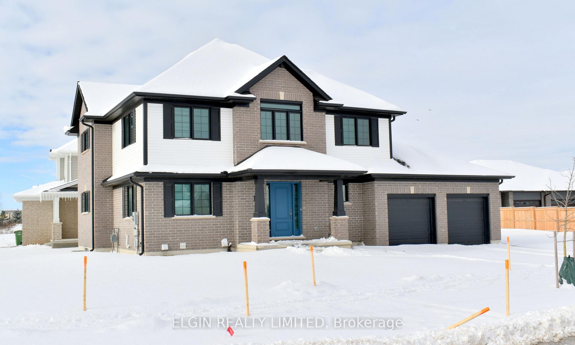 Front of 118 Benjamin Parkway