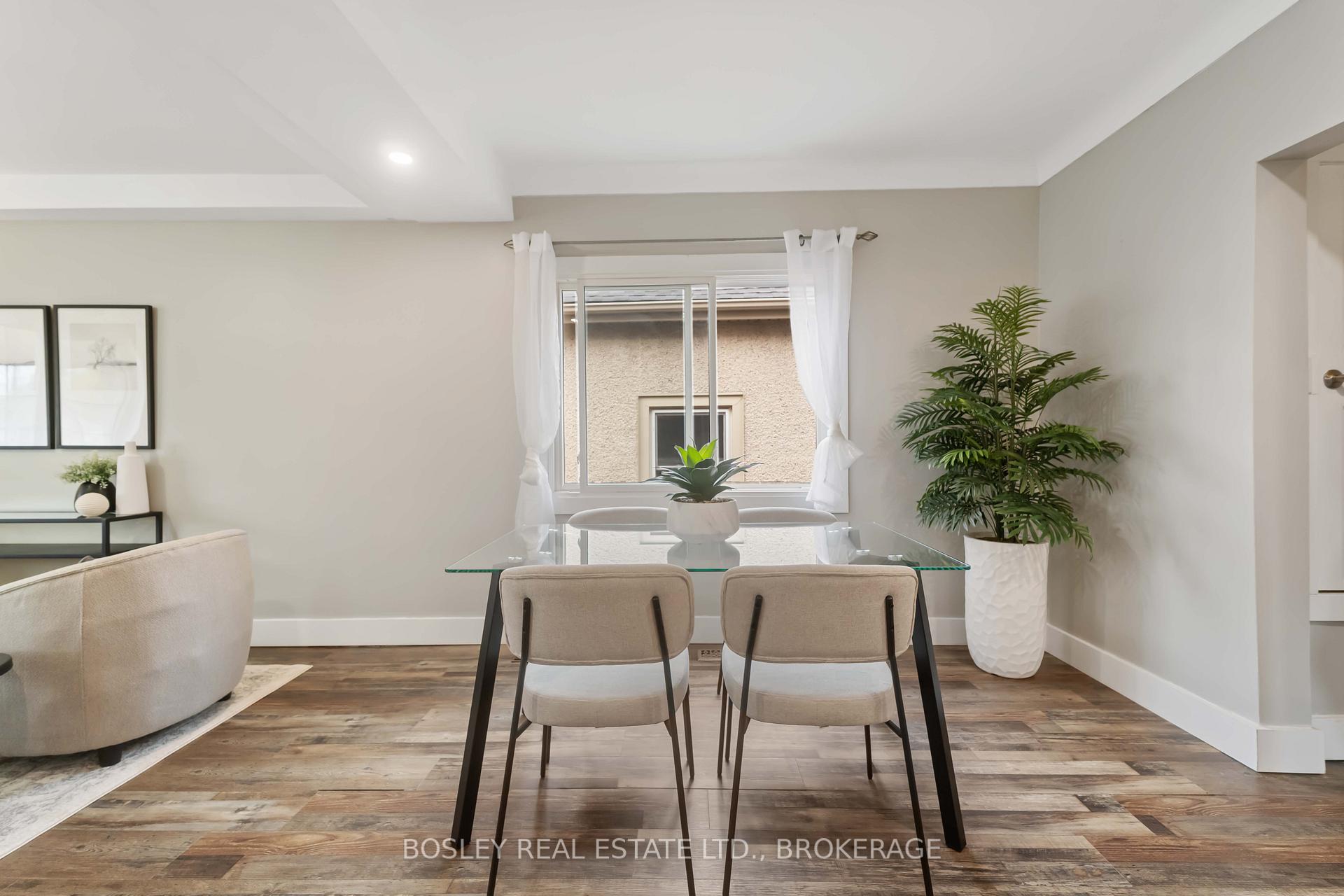 Photo 8 of 13 Herrick Avenue, St. Catharines, E. Chester — HOMEH