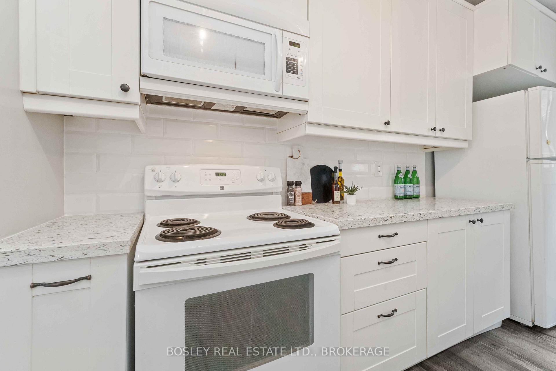 Photo 16 of 13 Herrick Avenue, St. Catharines, E. Chester — HOMEH