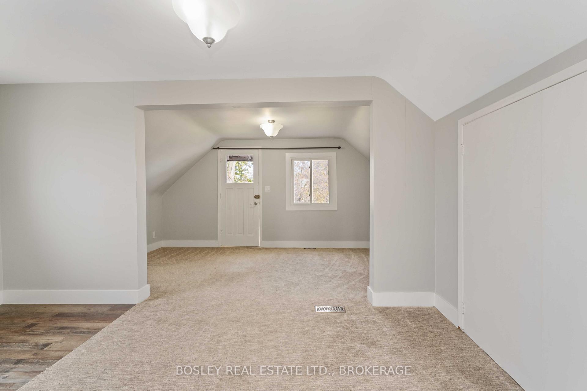 Photo 21 of 13 Herrick Avenue, St. Catharines, E. Chester — HOMEH